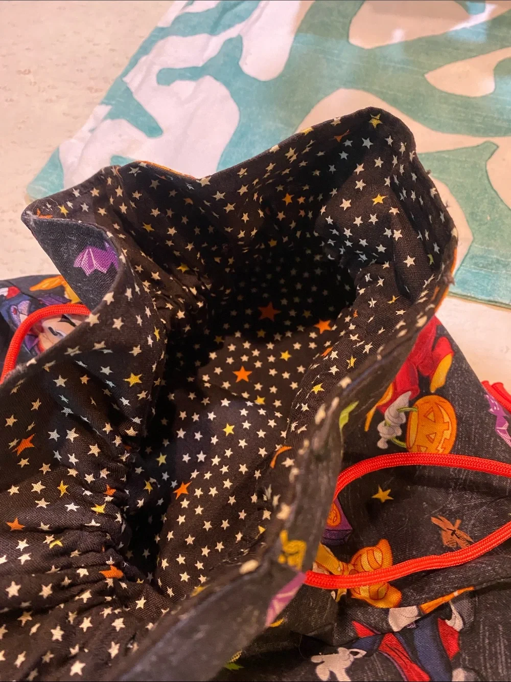 🎃 HOMEMADE DISNEY CANDY BAG AND PUMPKIN STICKERS 🎃